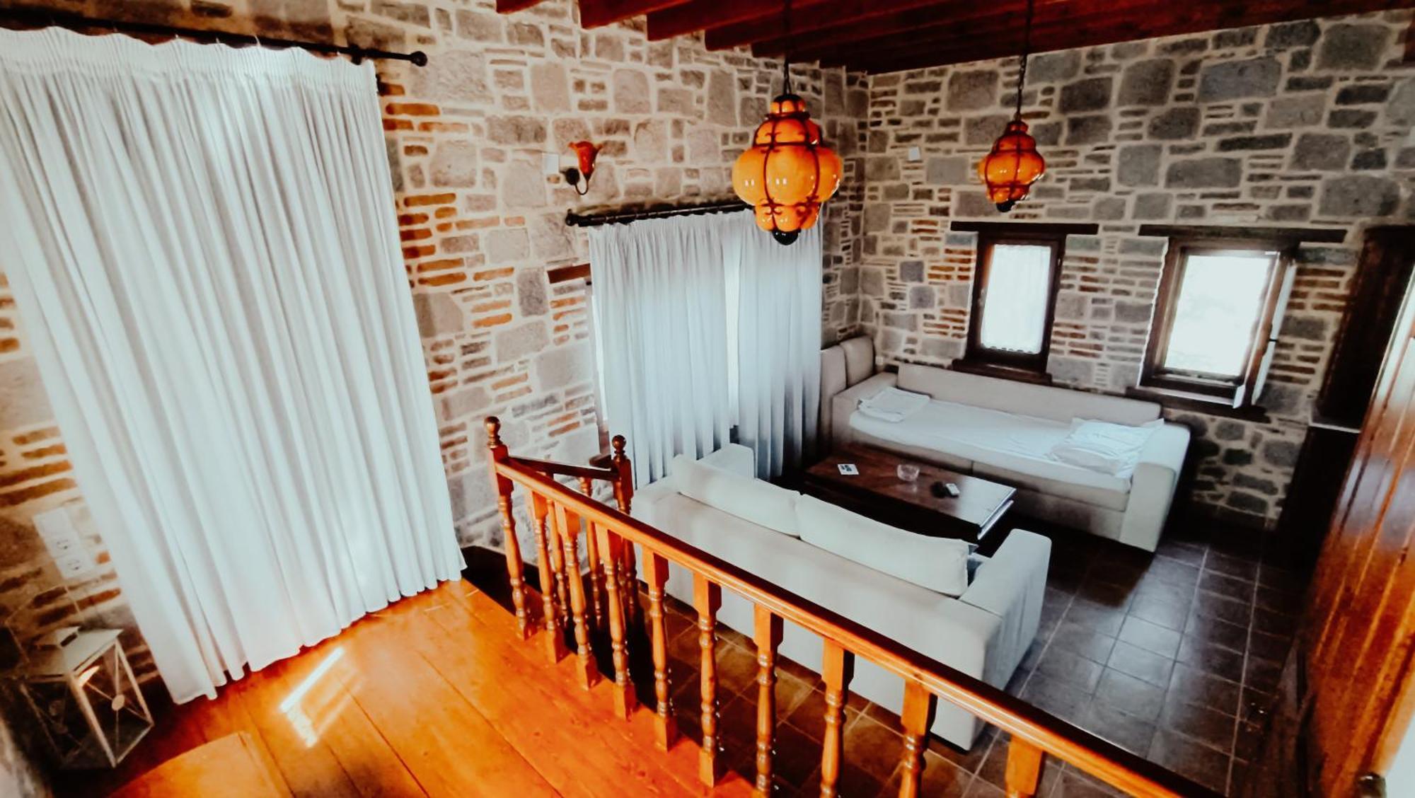 Lesvos Tower House Komninos Sígrion Exterior foto